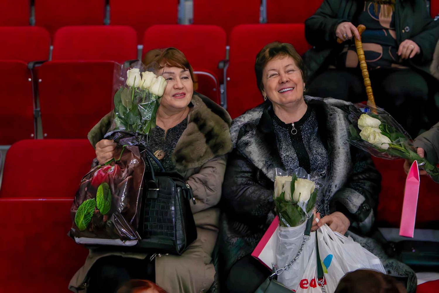 Праздничный концерт "Величие женщин - величие России"
